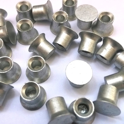 De zelf Doordringende Klinknagels Met hoge weerstand van het Klinknagels Zelf Doordringende Roestvrije staal 5.3x4mm Gezandstraalde 5.3x5mm