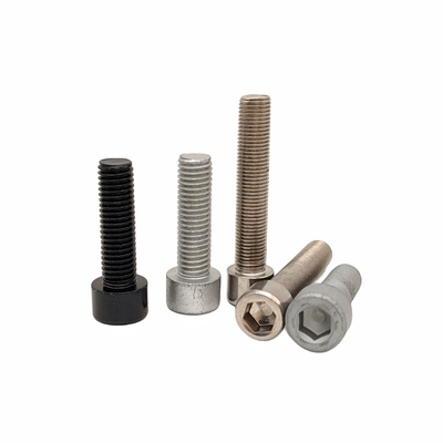 Op maat gemaakte 316L roestvrijstalen schroeven met zeshoek 14mm M6*18