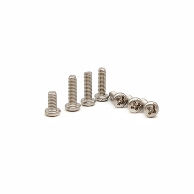 Op maat gemaakte Pan Head Precision Mechanical Screw Crown Bewerking Roestvrij staal Kruis