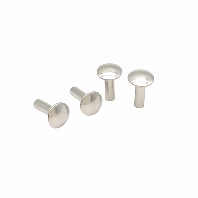 Fabrikanten leveren platte rivetten aluminium rivetten vaste rivetten en platte ronde rivetten