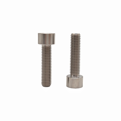 Op maat gemaakte zuivere titanium interne zeshoekige schroeven titanium legering cilindrische kopbouten titanium schroeven