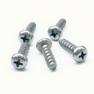 Zink-nikkellegering Phillips Pan Head zelfkoppelende schroeven voor kunststoffen M5*16