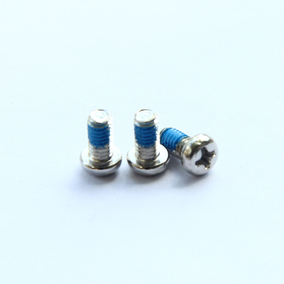 De zelfsluitende Anti het Losmaken Materiële JIS Norm van de Schroefm2x5mm Grootte SS302