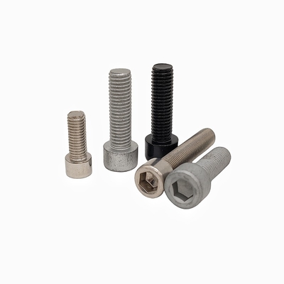 Schroeven voor het hoofd van de stopcontact van legeringsstaal Schroeven met een Dacromet-coating voor offroadvoertuigen